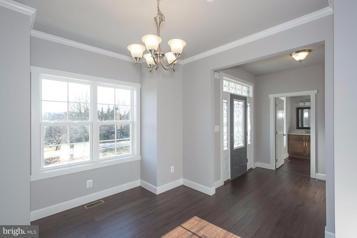 13744 Jacobs Road Mount Airy, MD 21771 - Photo 11 of 30 Dining Room