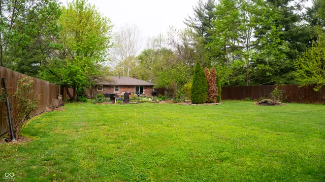 $335,000 | 8035 Black Oak Court, Plainfield, IN 46168