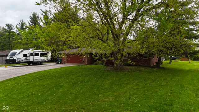 $335,000 | 8035 Black Oak Court, Plainfield, IN 46168
