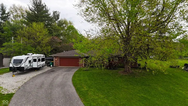 $335,000 | 8035 Black Oak Court, Plainfield, IN 46168