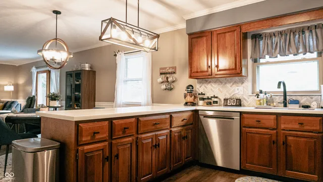 $335,000 | 8035 Black Oak Court, Plainfield, IN 46168