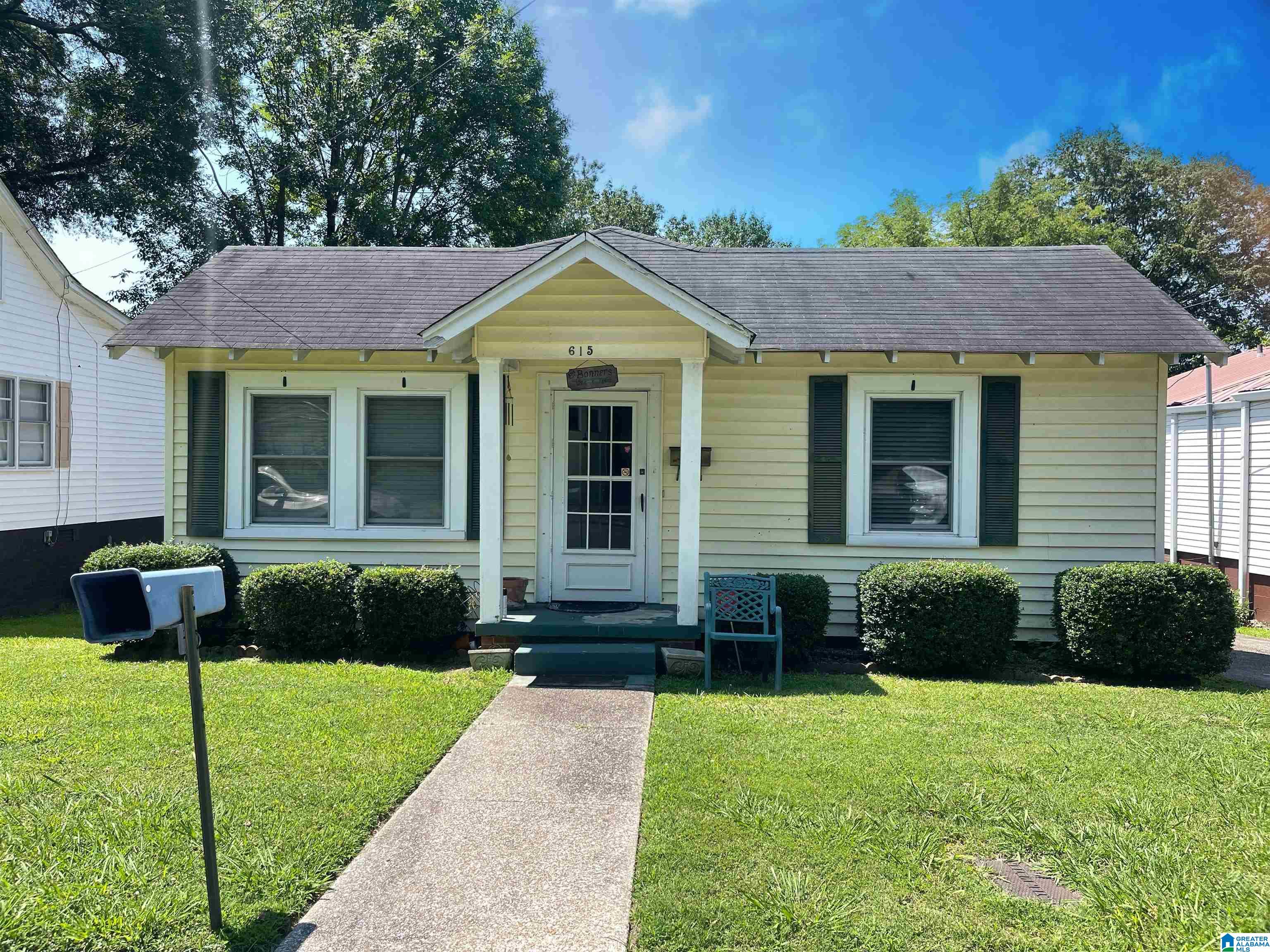 615 Sizemore Street Gadsden, AL 35903 - Photo 1 of 26