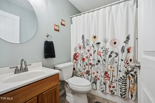 $595,900 | 104 Wise Lane, Lebanon, VA 24266