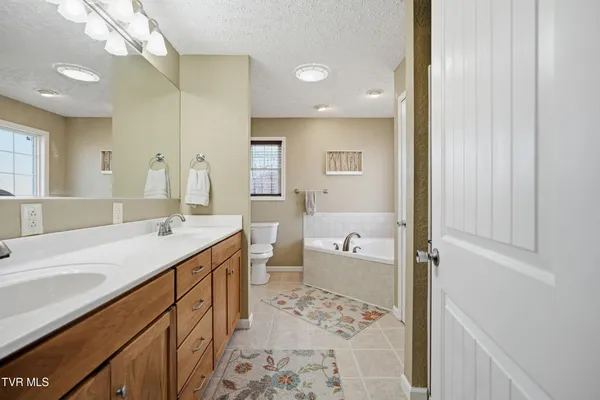 $575,000 | 104 Wise Lane, Lebanon, VA 24266