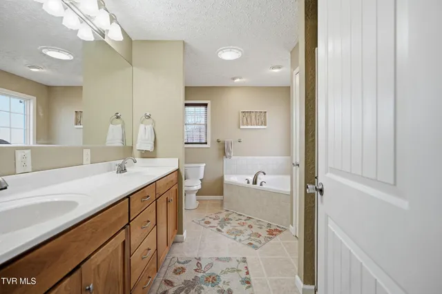 $595,900 | 104 Wise Lane, Lebanon, VA 24266