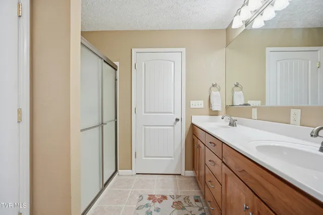 $595,900 | 104 Wise Lane, Lebanon, VA 24266