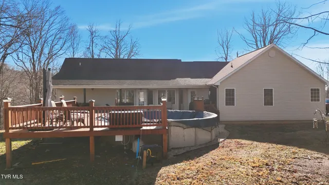 $595,900 | 104 Wise Lane, Lebanon, VA 24266