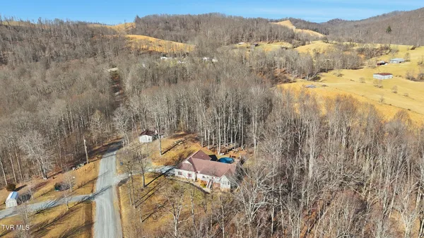 $575,000 | 104 Wise Lane, Lebanon, VA 24266