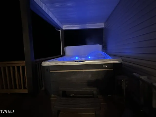 $595,900 | 104 Wise Lane, Lebanon, VA 24266