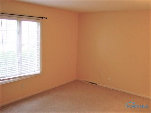 2319 Rockspring Road Toledo, OH 43614 - Photo 10 of 12 Gallery Image 10