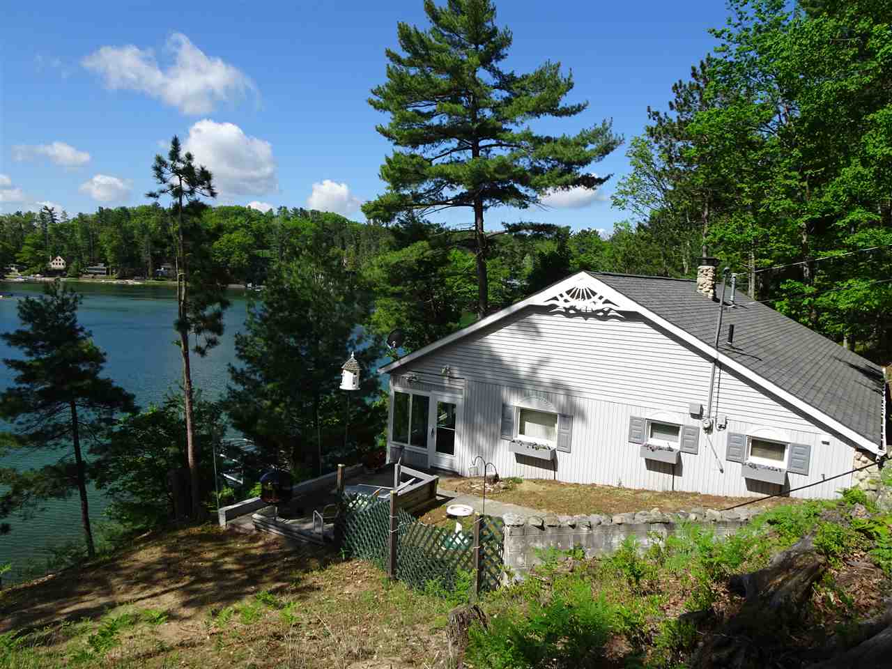 2204 Gibbs Road Traverse City, MI 49696 - Photo 3 of 21 1817466-2.JPG
