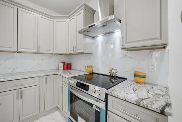 $369,900 | 11 Herman Street, Springfield, MA 01108