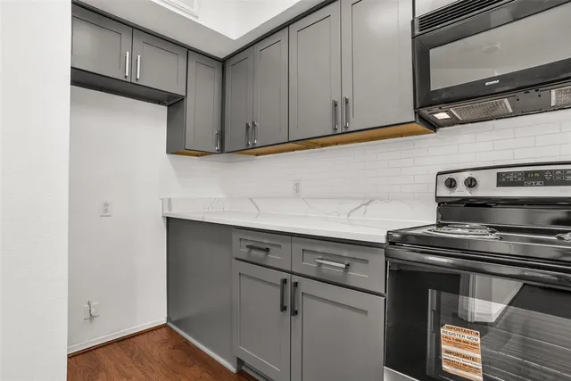 $205,000 | 3121 Sondra Drive, Unit 205, Fort Worth, TX 76107