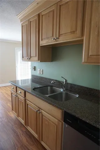 $1,600 | 1444 Carrollton Avenue, Unit 203, Metairie, LA 70005