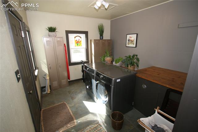 728 Alexander Road Colorado Springs, CO 80909 - Photo 5 of 12 Gallery Image 5