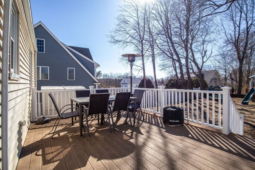 45 Arlington Road Dedham, MA 02026 - Photo 19 of 23 Gallery Image 19