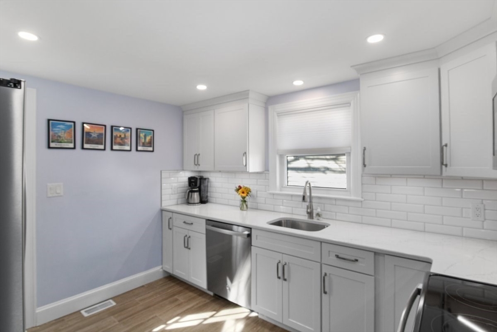 45 Arlington Road Dedham, MA 02026 - Photo 2 of 23 Gallery Image 2