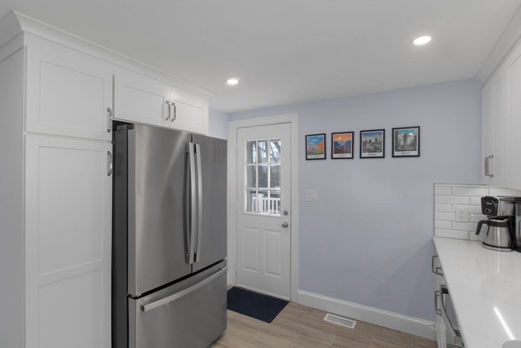 45 Arlington Road Dedham, MA 02026 - Photo 3 of 23 Gallery Image 3
