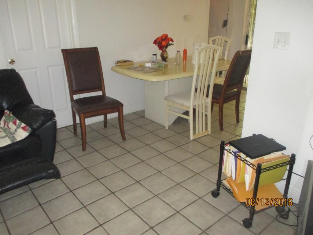 251 Newcastle Street Boca Raton, FL 33487 - Photo 2 of 13 IMG_1041