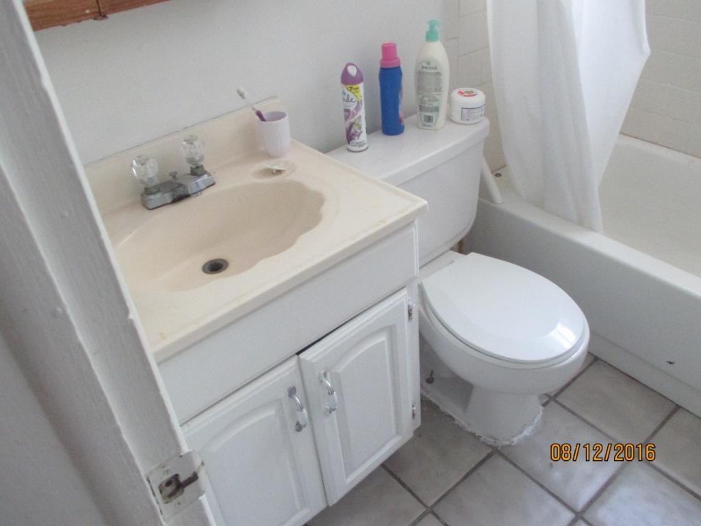 251 Newcastle Street Boca Raton, FL 33487 - Photo 4 of 13 IMG_1046