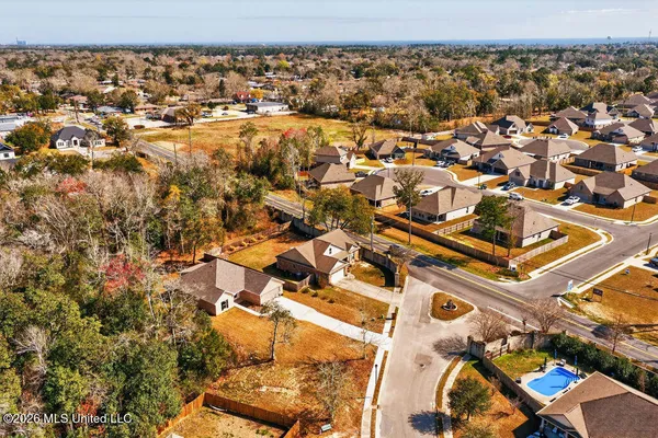 $299,999 | 502 Dynsmore Place, Long Beach, MS 39560