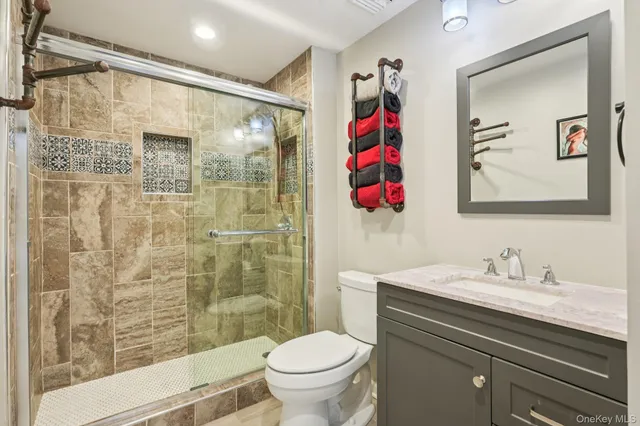 $549,900 | 184 Quaker Street, Wallkill, NY 12589