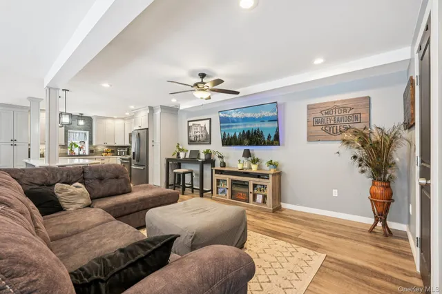 $549,900 | 184 Quaker Street, Wallkill, NY 12589