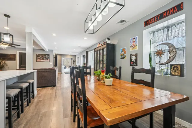 $549,900 | 184 Quaker Street, Wallkill, NY 12589