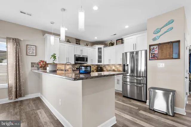 $459,900 | 817 5th Avenue, Croydon, PA 19021