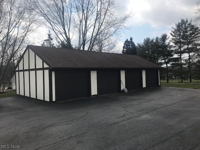 6724 Hills And Dales Road Northwest, Unit 14 Canton, OH 44708 - Photo 2 of 13 Gallery Image 2