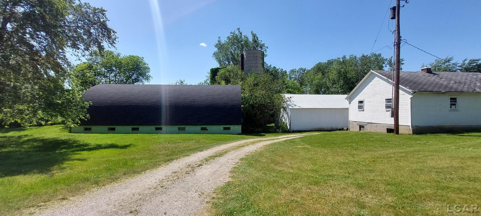 6328 Ridge Highway Britton, MI 49229 - Photo 6 of 98 50143092-0fd4abc4-637d-4479-965c-2d83060be7db.JPG
