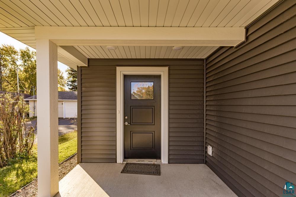 335 20th Street, Unit B Cloquet, MN 55720 - Photo 2 of 36