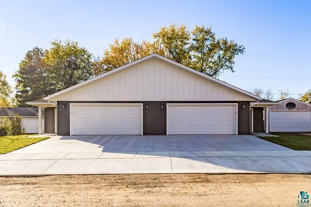 $375,000 | 335 20th Street, Unit B, Cloquet, MN 55720