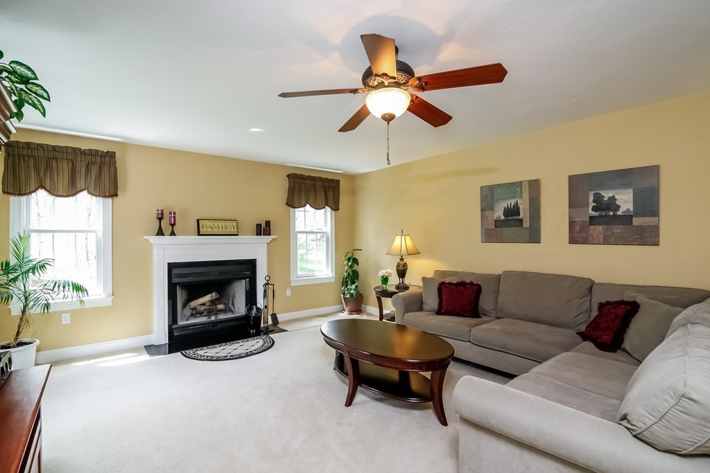 157 Brandywine Road Franklin, MA 02038 - Photo 11 of 28 Gallery Image 11