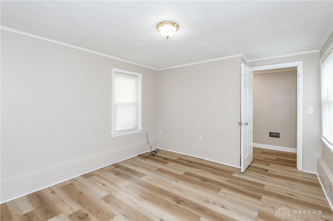 401 South Alex Road West Carrollton, OH 45449 - Photo 29 of 42
