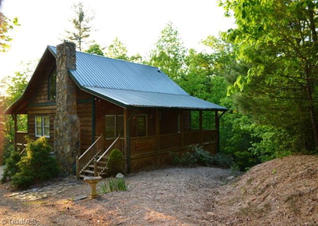 386 Hickory Hollow Road Purlear, NC 28665 - Photo 2 of 28 Front View