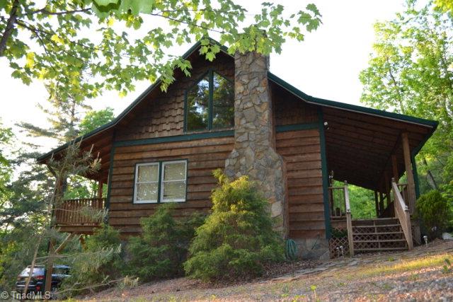 386 Hickory Hollow Road Purlear, NC 28665 - Photo 3 of 28 Side View