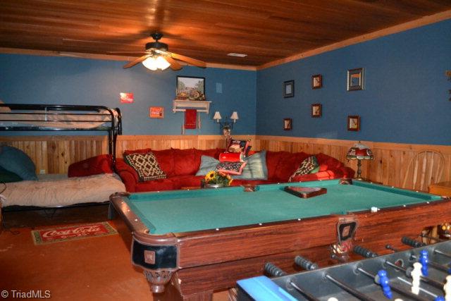 386 Hickory Hollow Road Purlear, NC 28665 - Photo 25 of 28 Rec Room