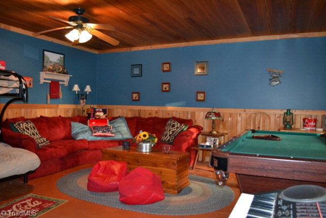 386 Hickory Hollow Road Purlear, NC 28665 - Photo 26 of 28 Rec Room