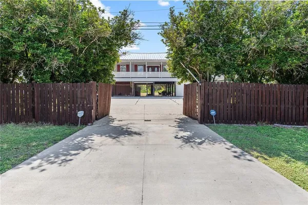 $299,000 | 4112 Highway 90, Des Allemands, LA 70030