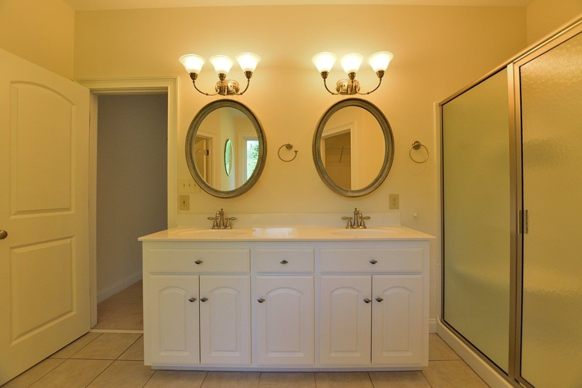 235 Jocassee Ridge Way Salem, SC 29676 - Photo 15 of 32 Gallery Image 15