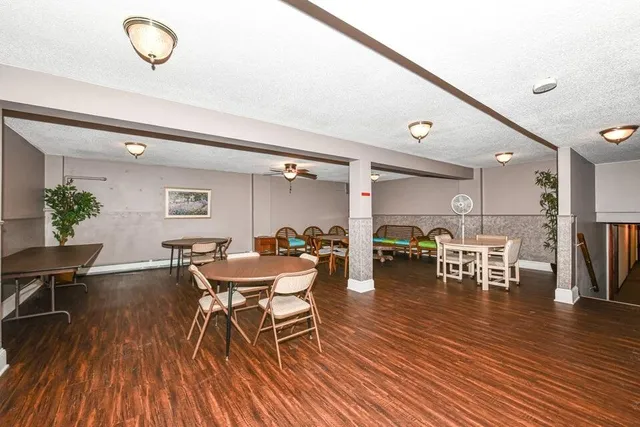 $200,000 | 255 Elmwood Avenue, Unit 205, Lake Geneva, WI 53147