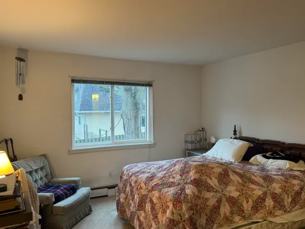 $200,000 | 255 Elmwood Avenue, Unit 205, Lake Geneva, WI 53147