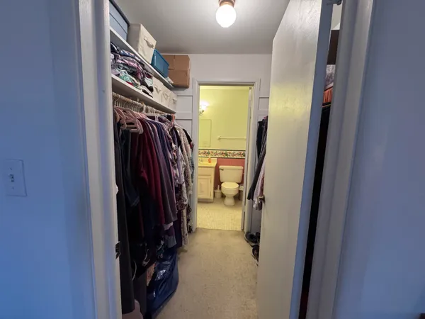 $200,000 | 255 Elmwood Avenue, Unit 205, Lake Geneva, WI 53147