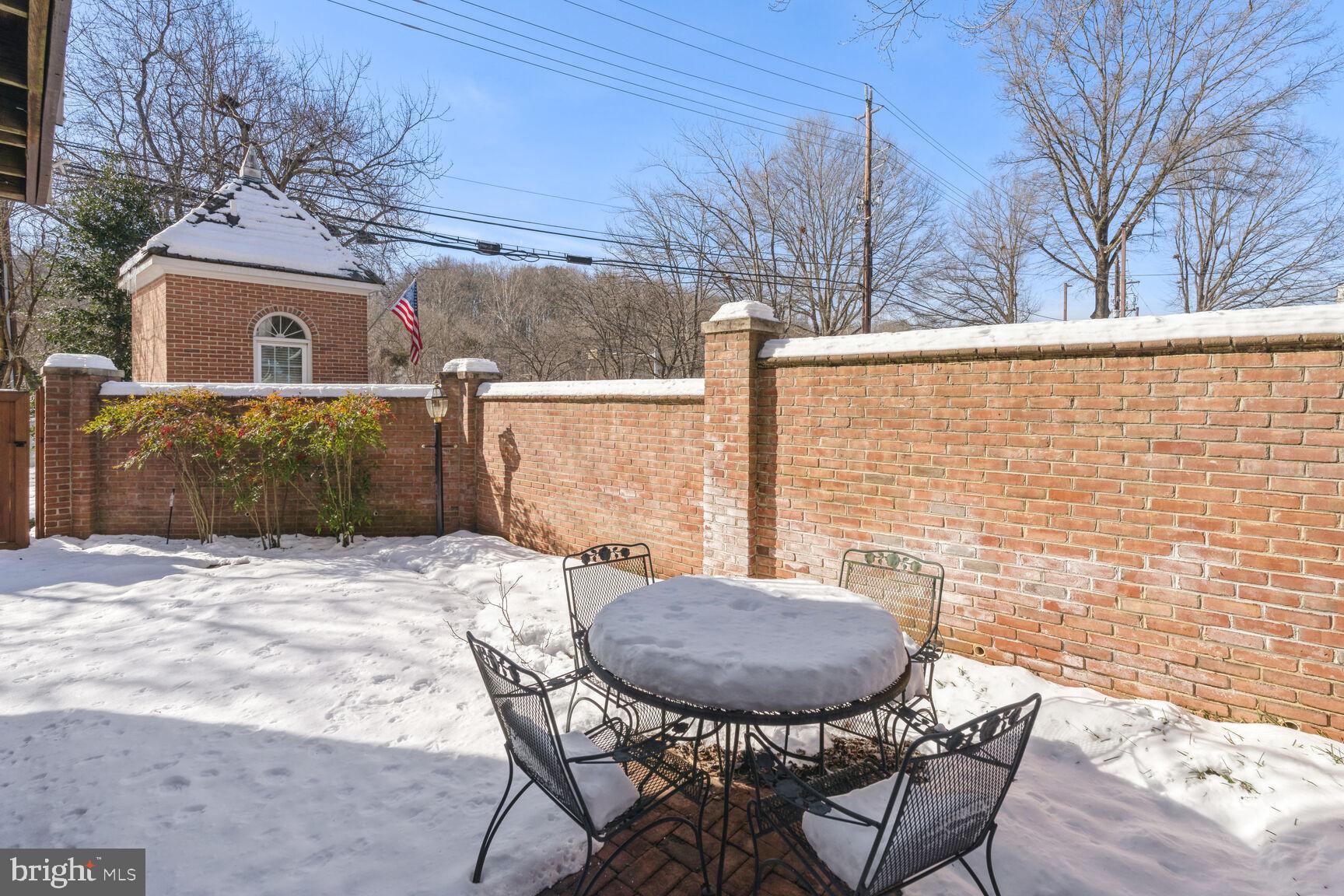 8300 Rising Ridge Way Bethesda, MD 20817 - Photo 26 of 28 Rear Patio