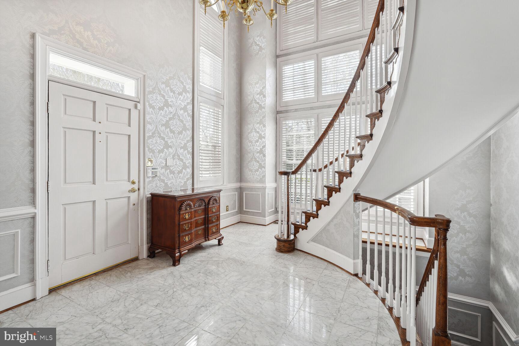 8300 Rising Ridge Way Bethesda, MD 20817 - Photo 3 of 28 Entry Foyer