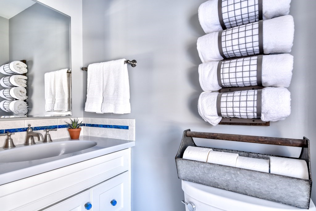 7 Balian Way Milford, MA 01757 - Photo 30 of 40