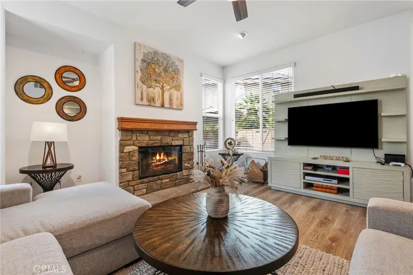 $900,000 | 27563 North Weeping Willow Drive, Valencia, CA 91354