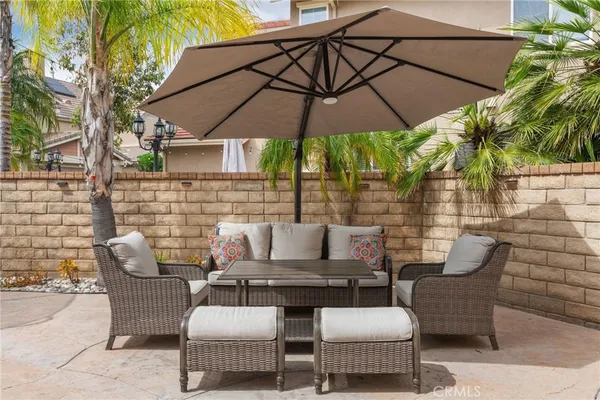 $900,000 | 27563 North Weeping Willow Drive, Valencia, CA 91354