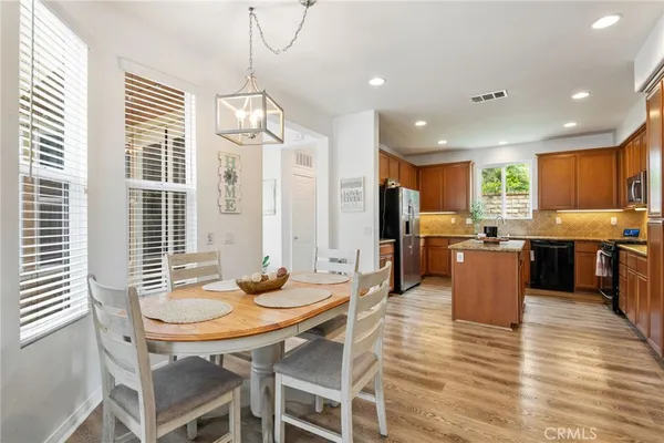 $900,000 | 27563 North Weeping Willow Drive, Valencia, CA 91354